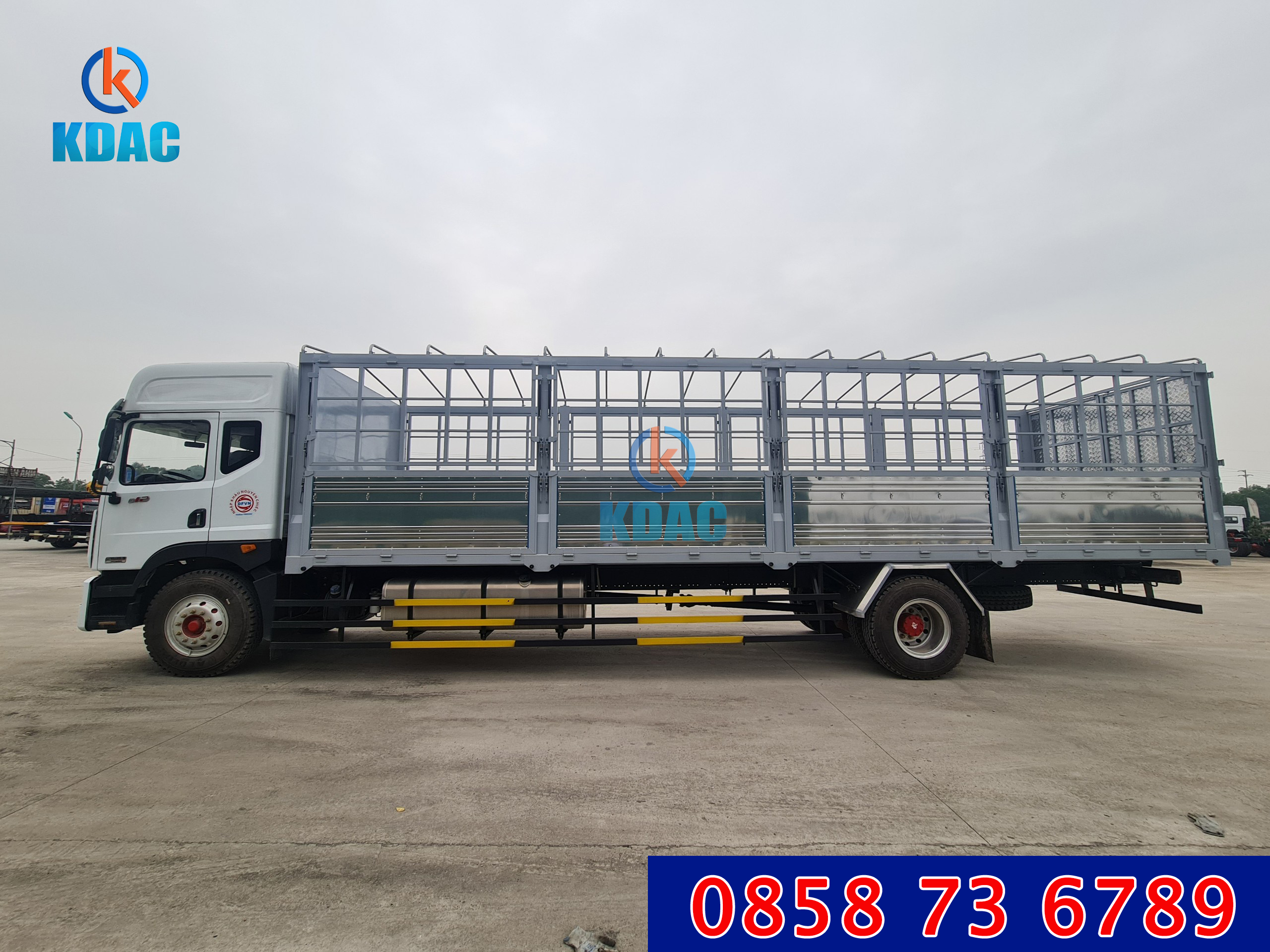  Xe tải Dongfeng 8 tấn D12 nhập khẩu
