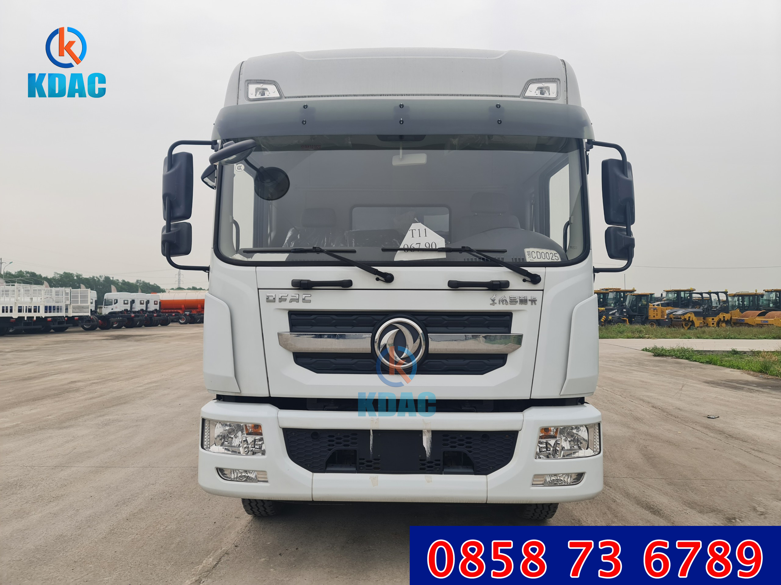  Xe tải Dongfeng 8 tấn D12 nhập khẩu