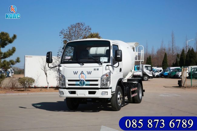 XE TRỘN BÊ TÔNG 2.5 m³ NHẬP KHẨU